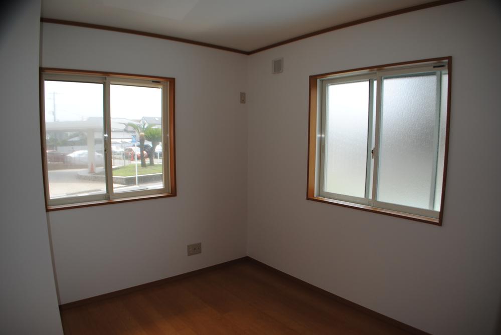 Non-living room. Room (August 2013) Shooting