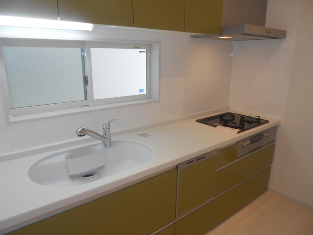 Kitchen. Room (August 2013) Shooting  ※ 4 Building