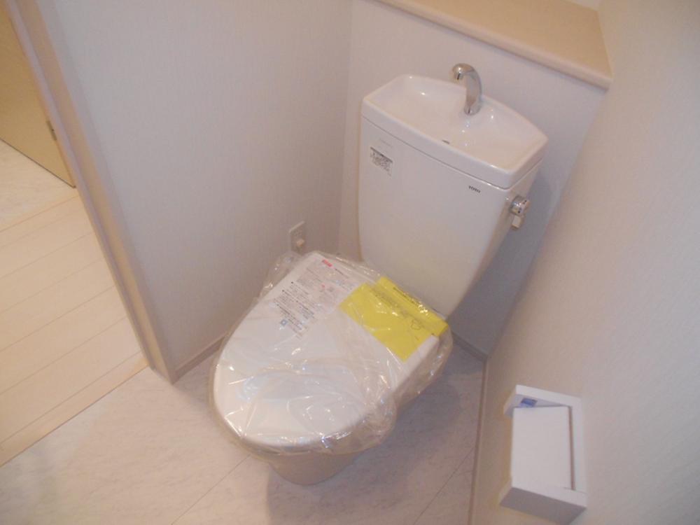 Toilet. Room (August 2013) Shooting  ※ 4 Building