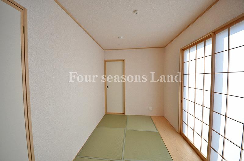 Non-living room. Indoor (11 May 2013) Shooting 1 Building