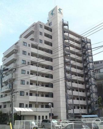 Local appearance photo. Local (11 May 2013) Shooting