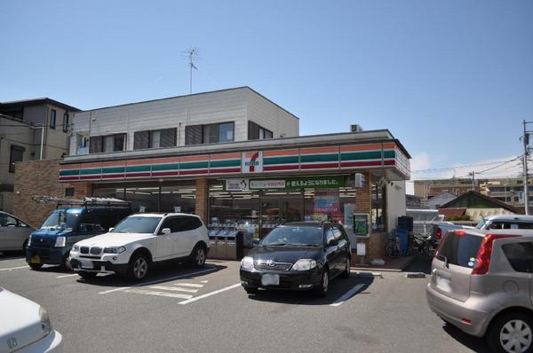 Convenience store. Seven-Eleven 60m to Fujisawa Kataseyama store (convenience store)