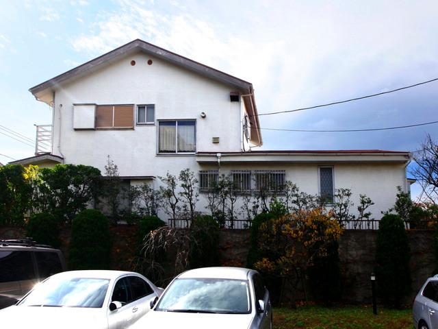 Local appearance photo. Site area 60 square meters or more