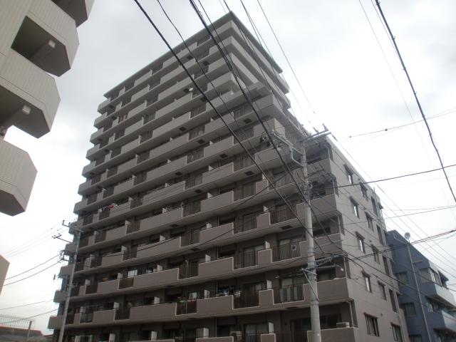 Local appearance photo. Local (10 May 2013) Shooting