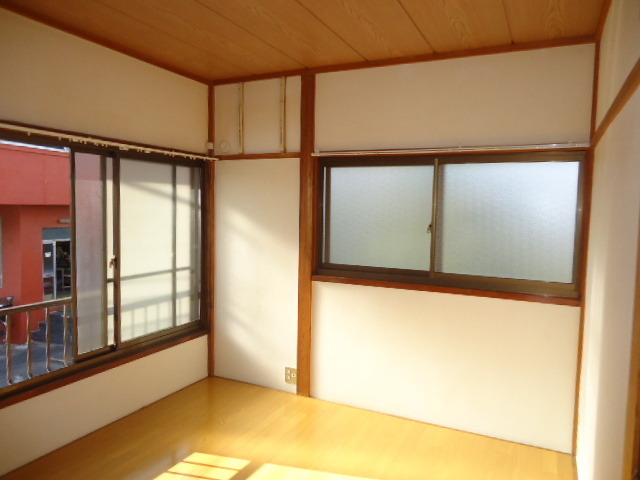 Living and room.  ☆ 2 Kaikaku room ・ Sunny ・ Fujisawa Station 10 minutes ☆