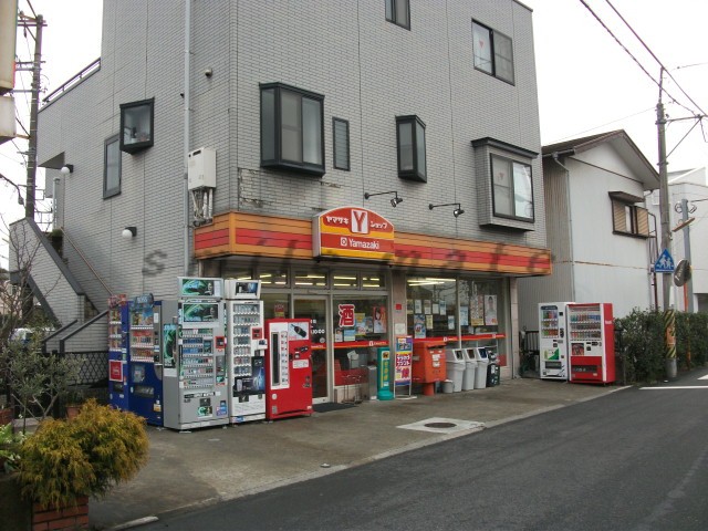 Convenience store. Fujimiya up (convenience store) 634m