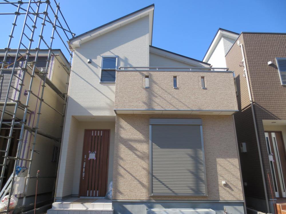 Local appearance photo. Local Building 2 (September 2013) Shooting