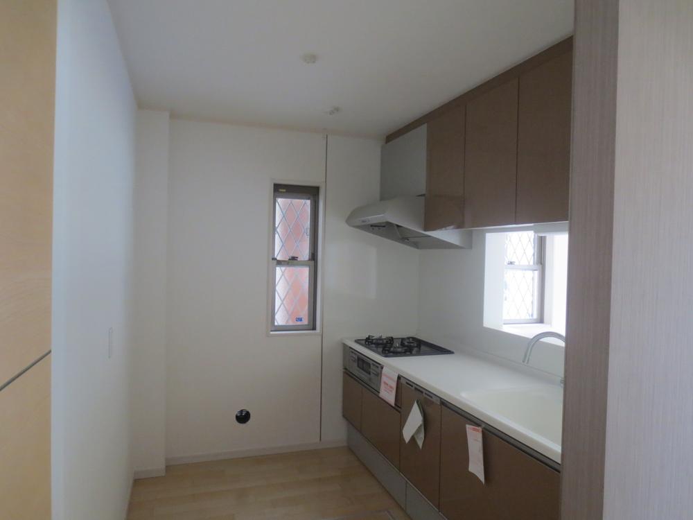 Kitchen. Indoor (September 2013) Shooting