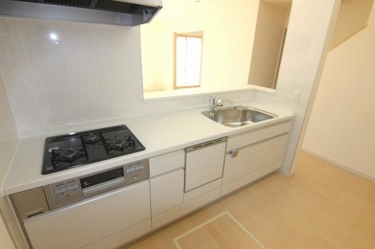 Same specifications photo (kitchen)