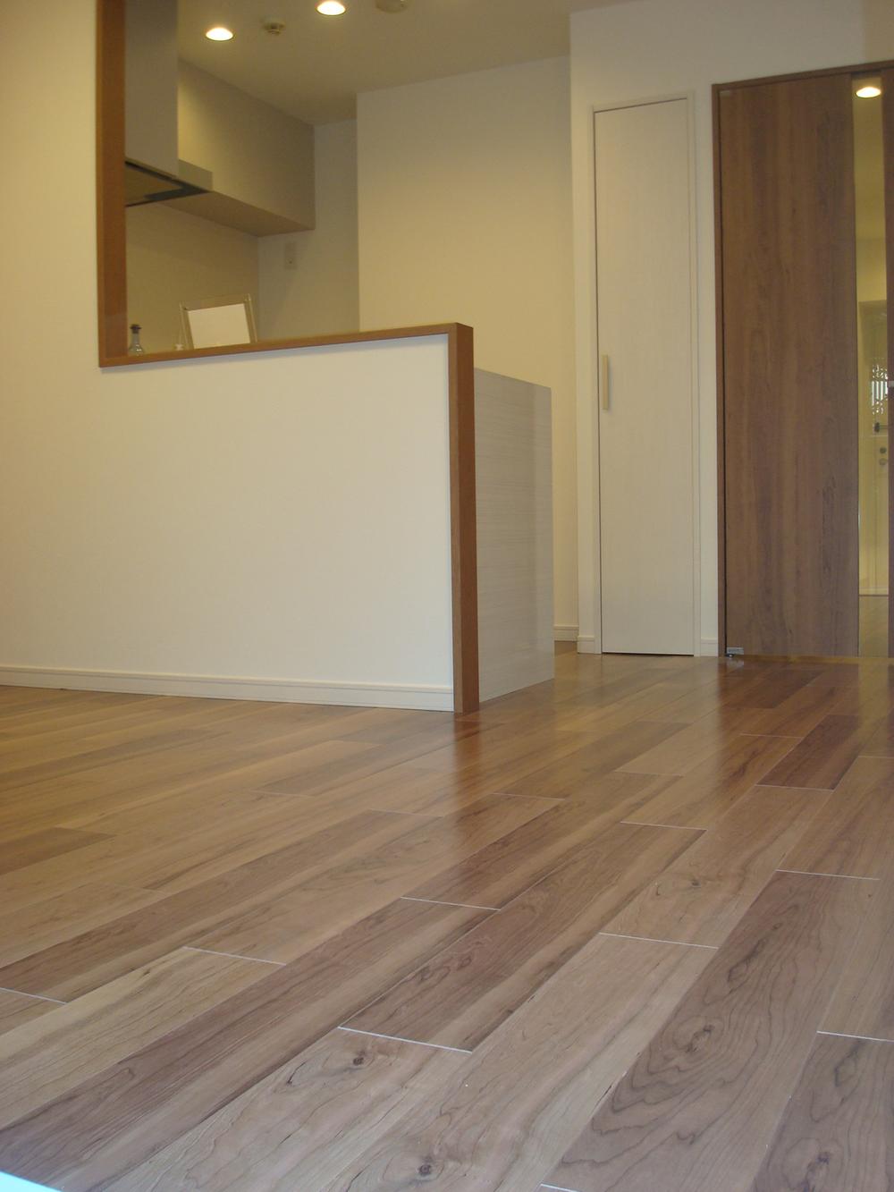 Living. Indoor (11 May 2013) Shooting