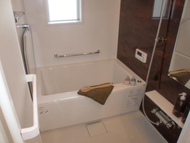 Bathroom. Room (August 2013) Shooting