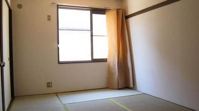 Living and room. 6 Pledge of Japanese-style room. (Current state priority)