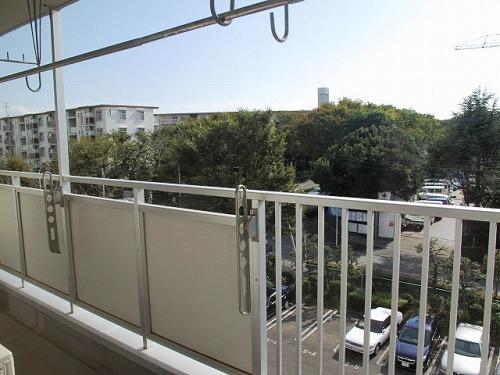 View photos from the dwelling unit