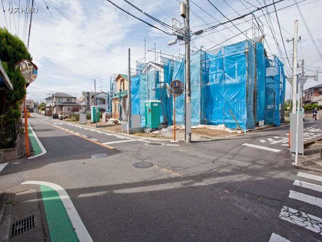 Local photos, including front road