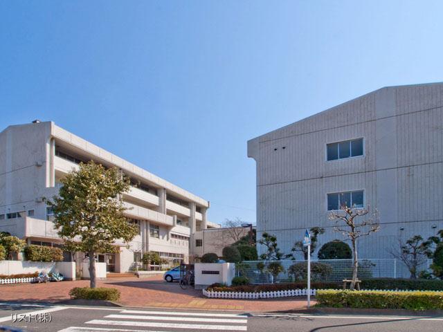 Junior high school. 320m Fujisawa Municipal Hatori junior high school until the Fujisawa Municipal Hatori junior high school Distance 320m