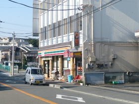 Convenience store. 360m to Seven-Eleven (convenience store)