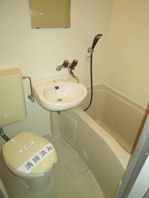 Bath. shower ・ Bathroom with wash bowl.