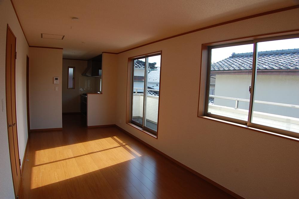 Living. Indoor (10 May 2013) Shooting