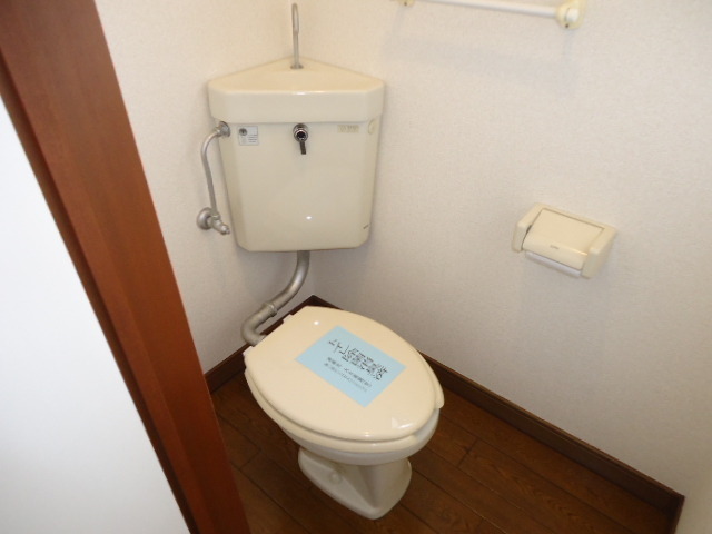 Toilet. Day good ・ Single person Allowed ・ Air-conditioned