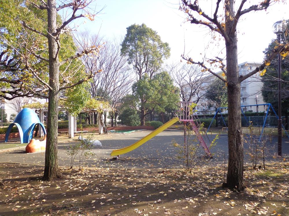 park. 606m until Komayose children's park