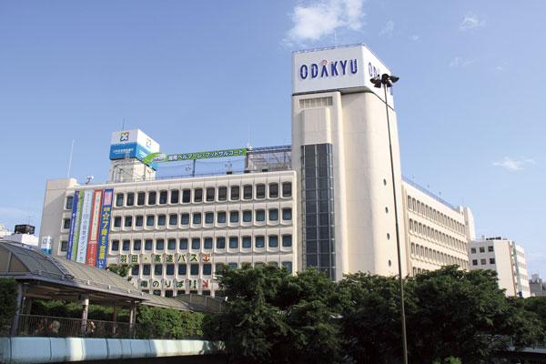 Shopping centre. 1730m to Odakyu Department Fujisawa shop