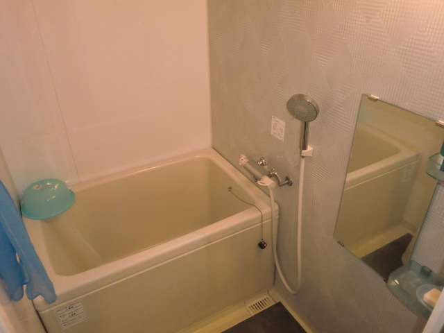 Fujisawa, Kanagawa Prefecture white flag 1