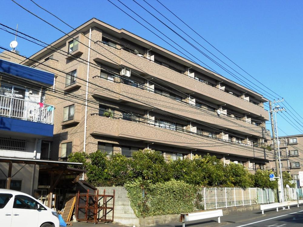 Local appearance photo. South appearance (December 2013) Shooting