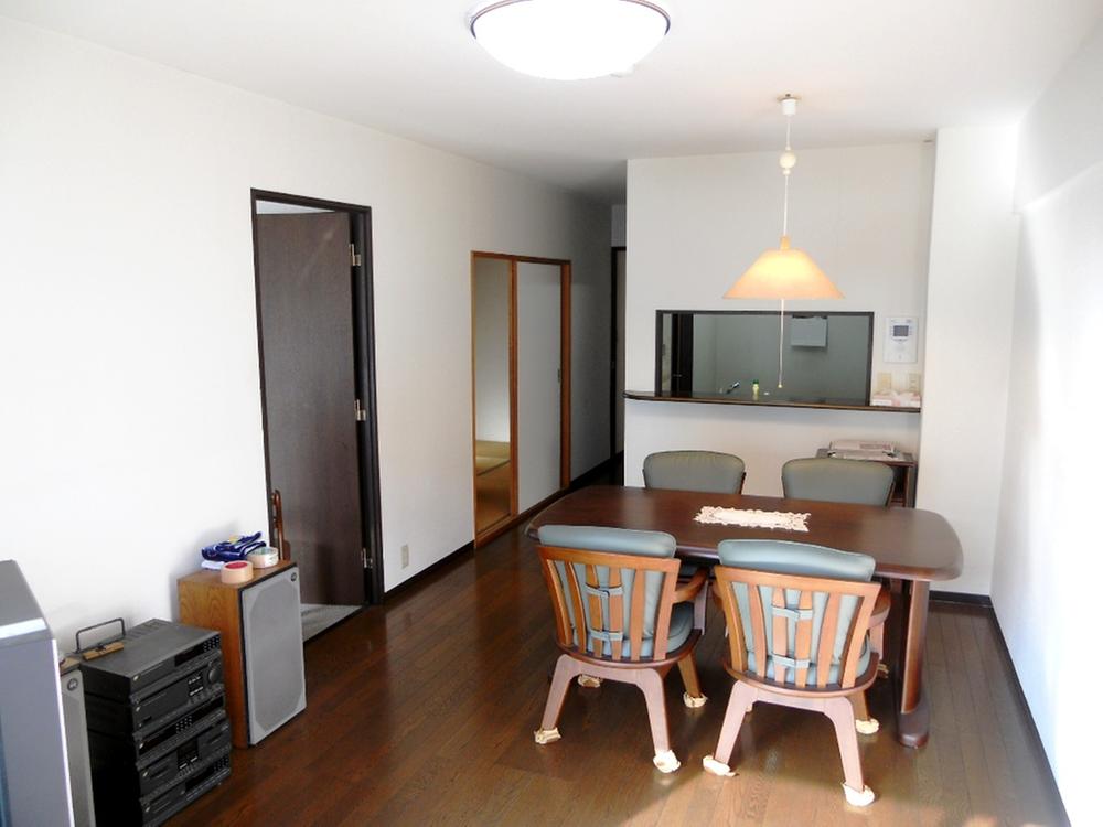 Living. Living (December 2013) Shooting