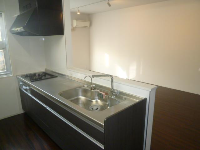 Kitchen. Indoor (February 2013) Shooting