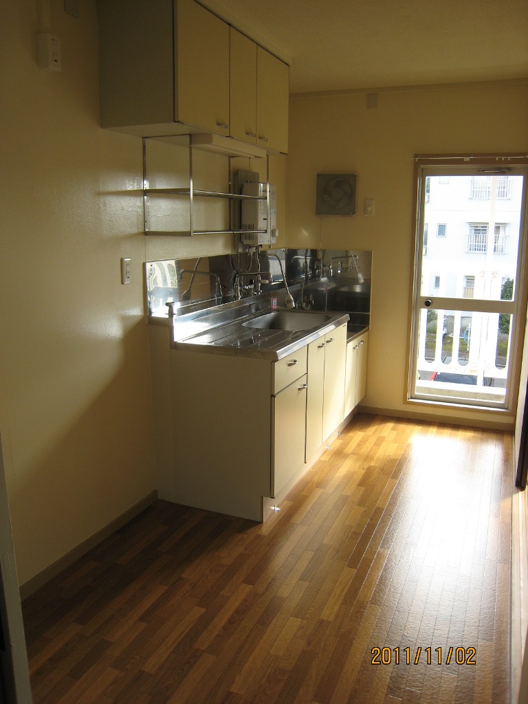 Kitchen. Photo is the same type ・ It is another dwelling unit.