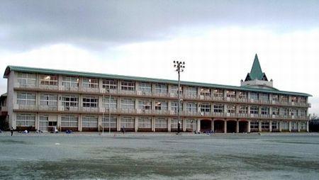 Junior high school. Fujisawa Municipal Fujigaoka junior high school