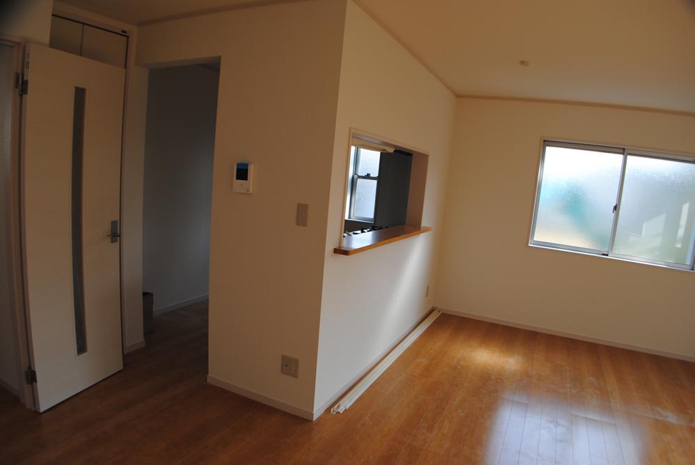 Kitchen. Indoor (12 May 2013) Shooting