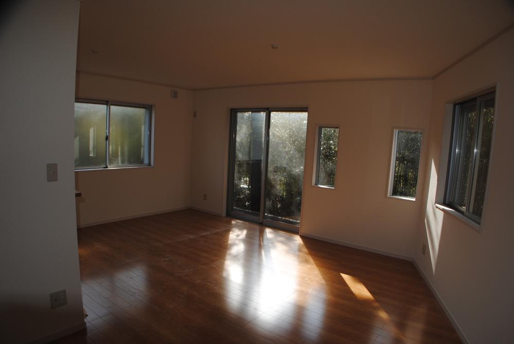 Living. Indoor (12 May 2013) Shooting