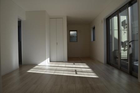 Living. Indoor (11 May 2013) Shooting