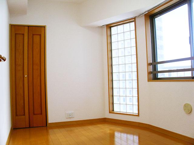 Non-living room. Western-style 2
