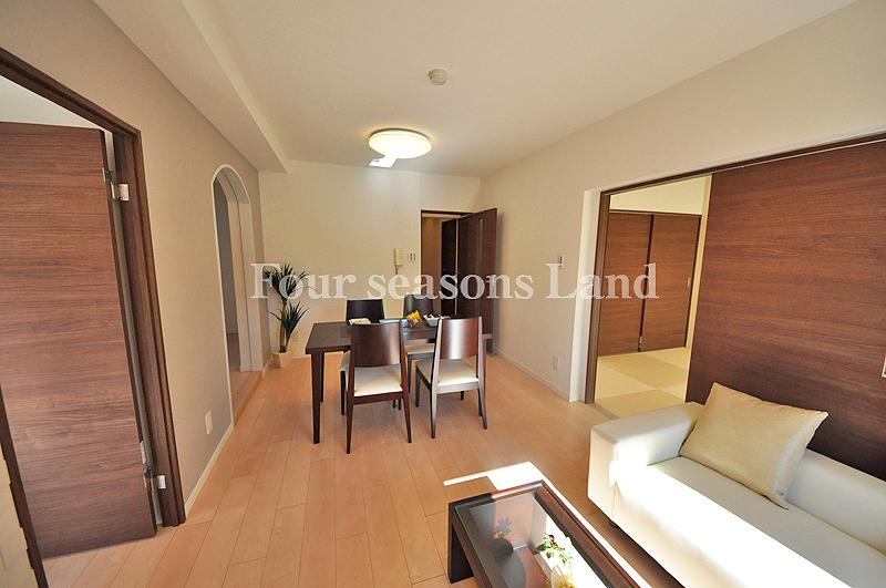 Living. Indoor (11 May 2013) Shooting