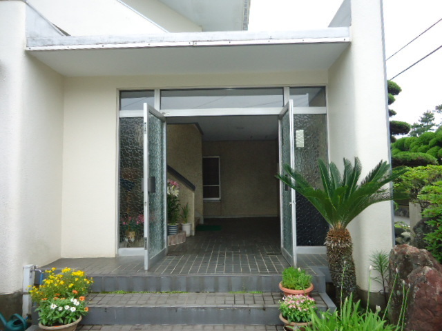 Entrance.  ☆ Newlyweds Recommended Property! UmiKon! On-site parking complete ☆
