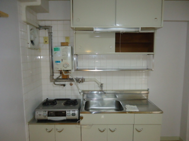 Kitchen.  ☆ Newlyweds Recommended Property! UmiKon! On-site parking complete ☆