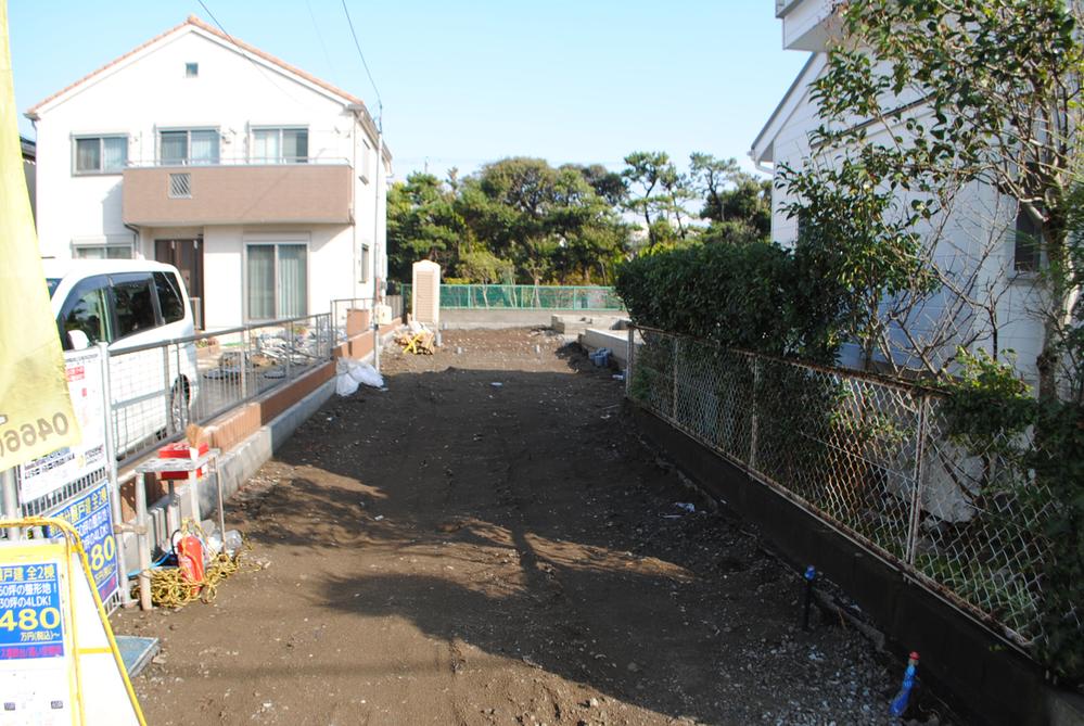 Local appearance photo. Local (12 May 2013) Shooting