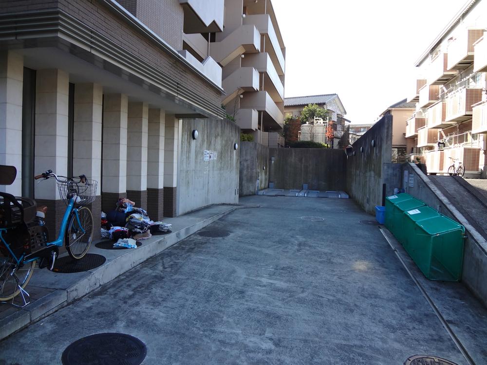 Parking lot. Common areas