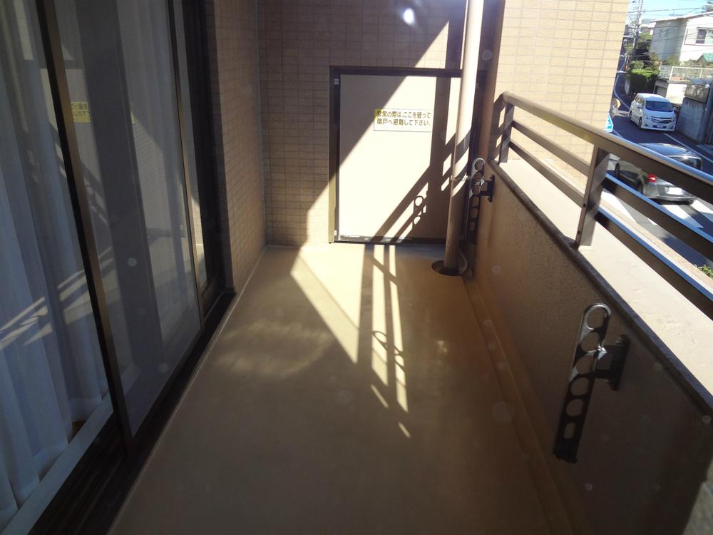 Balcony. Local (11 May 2013) Shooting