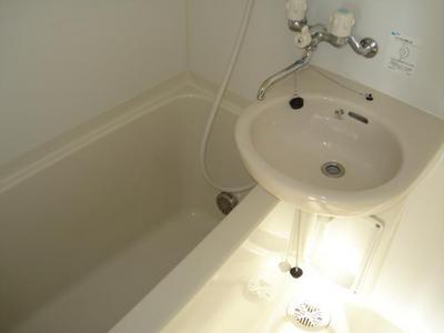 Bath. Add-fired function ・ Bathroom with wash basin. (Current state priority)