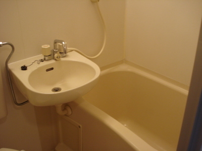 Bath. shower ・ Bathroom with wash bowl.