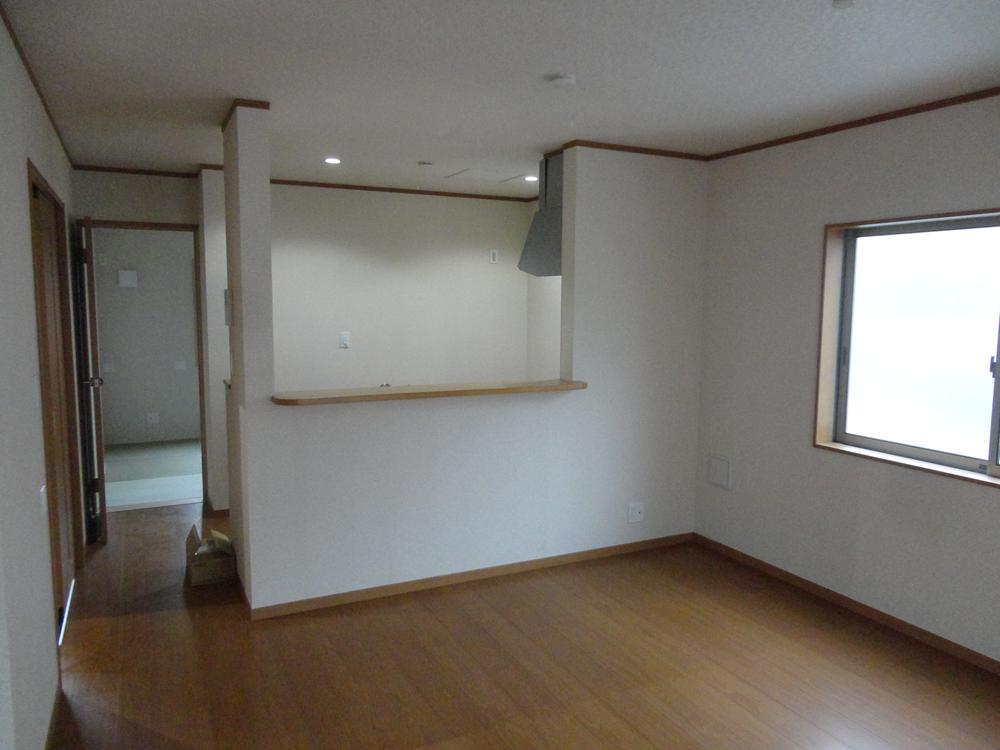 Living. Local (10 May 2013) Shooting