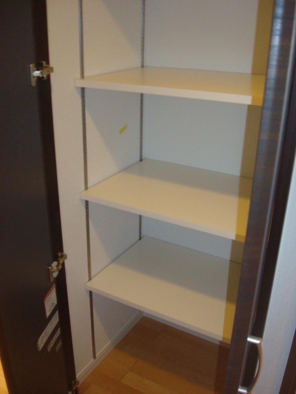 Receipt. Corridor large capacity storage (November 2013) Shooting