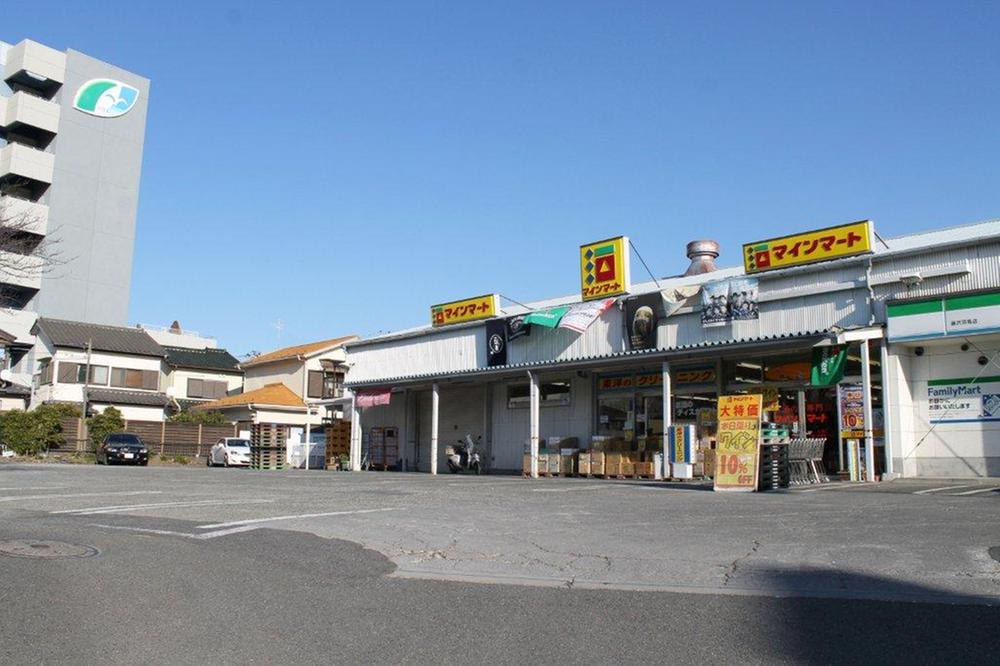Supermarket. Mainmato Tsujido 540m to shop