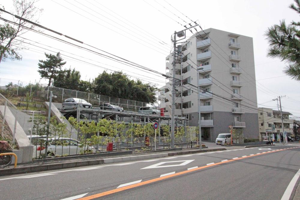 Local appearance photo. Local (12 May 2013) Shooting Local appearance photos, including front road