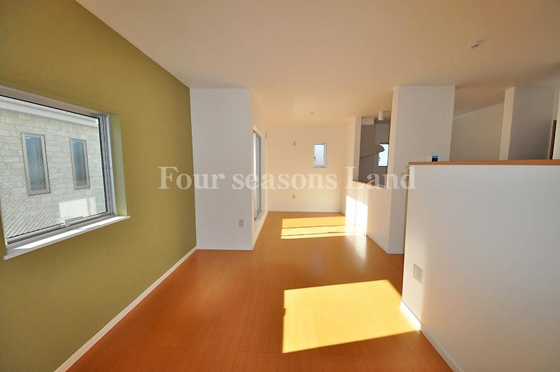 Living. Indoor (12 May 2013) Shooting