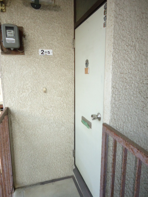 Entrance.  ☆ Sunny ・ Corner room ・ Parking with one ☆