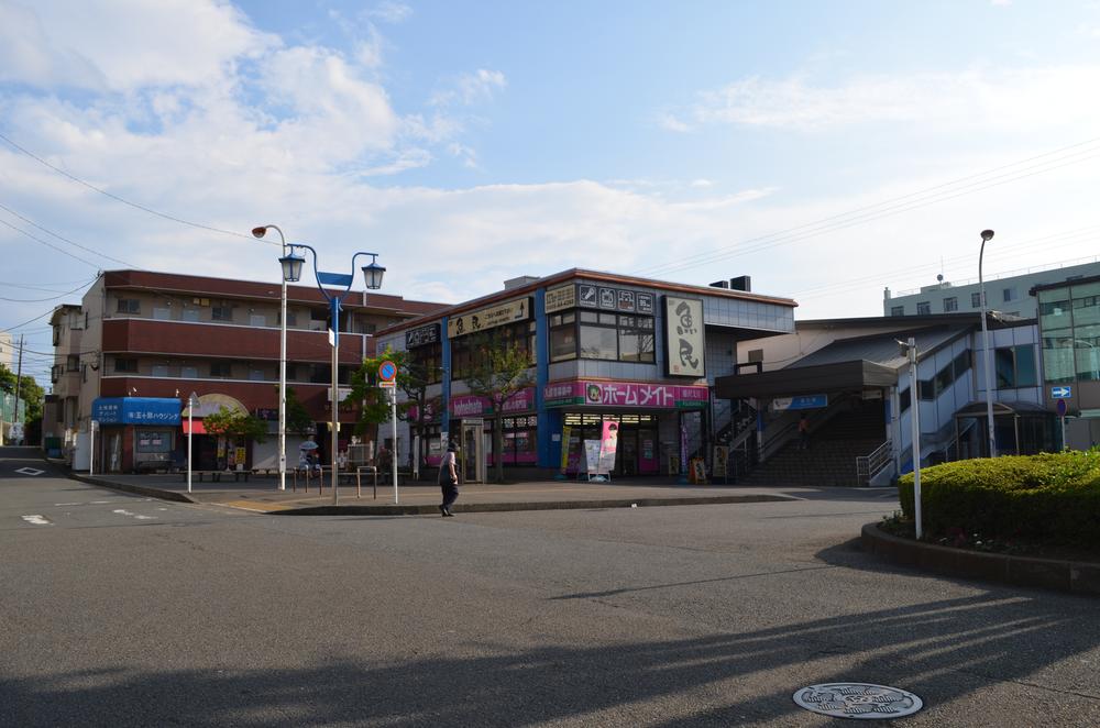 station. 1300m to zengyō station